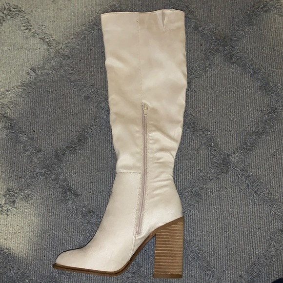ccocci white boots